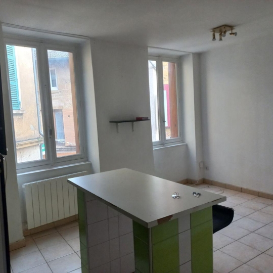  Annonces BOIS D'OINGT : Appartement | L'ARBRESLE (69210) | 31 m2 | 80 000 € 