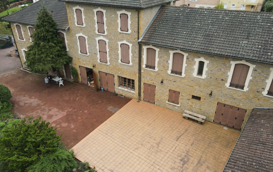 Annonces BOIS D'OINGT : House | CHESSY (69380) | 356 m2 | 1 236 000 € 