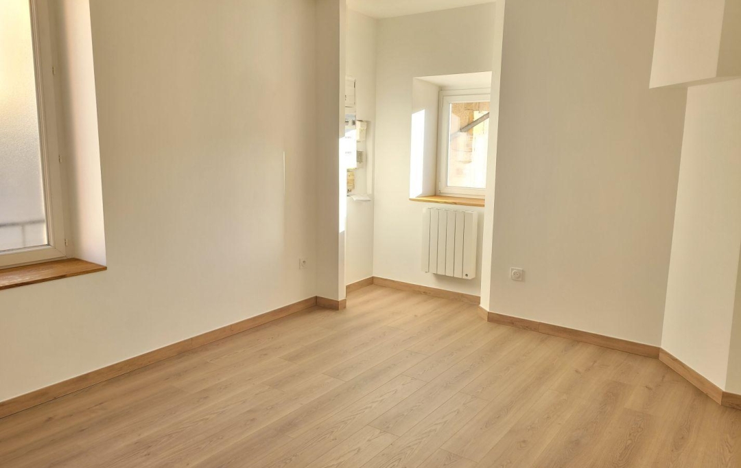 Annonces BOIS D'OINGT : Appartement | L'ARBRESLE (69210) | 78 m2 | 218 000 € 
