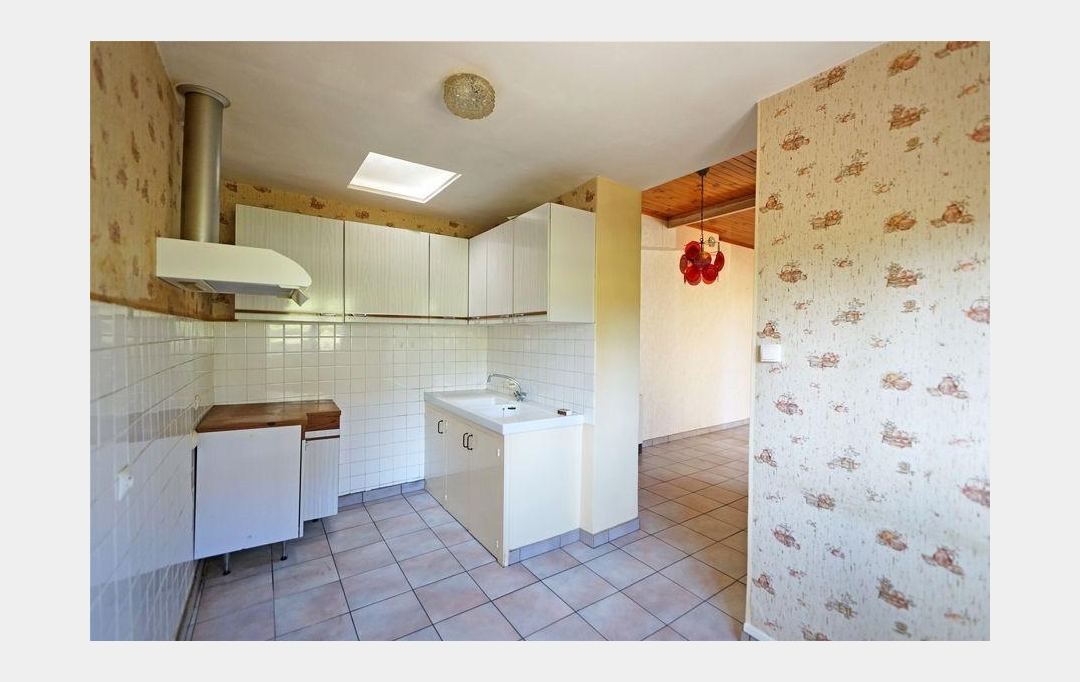 Annonces BOIS D'OINGT : House | SAINT-PIERRE-LA-PALUD (69210) | 82 m2 | 228 800 € 