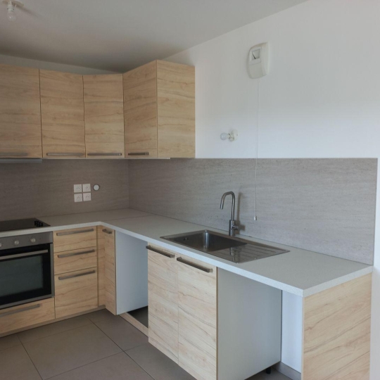  Annonces BOIS D'OINGT : Apartment | L'ARBRESLE (69210) | 66 m2 | 970 € 