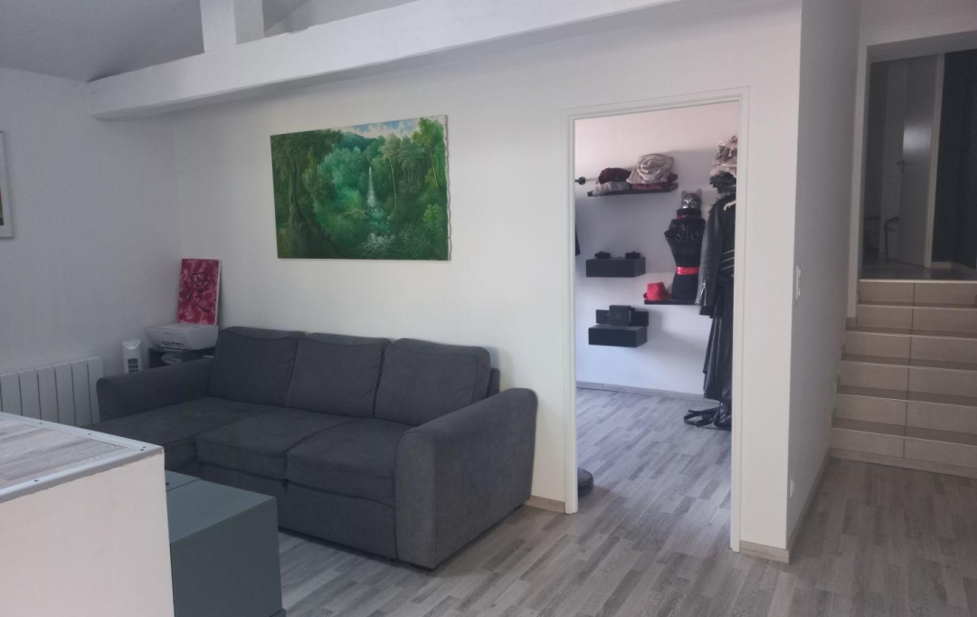 Annonces BOIS D'OINGT : Apartment | SAVIGNY (69210) | 52 m2 | 156 000 € 
