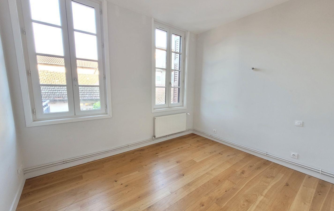 Annonces BOIS D'OINGT : Appartement | L'ARBRESLE (69210) | 64 m2 | 199 000 € 