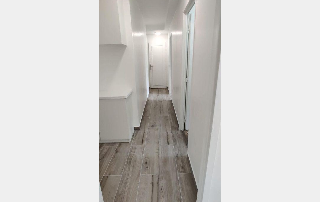 Annonces BOIS D'OINGT : Apartment | PARIS (75019) | 50 m2 | 1 600 € 